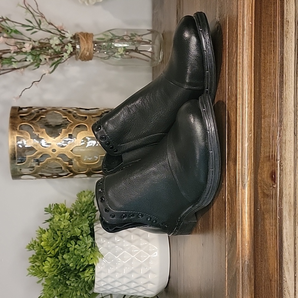 Bueno Mya Booties, Size 38 (US 8) Black NWOB - Picture 8 of 10